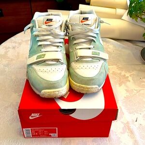 Men's Nike Air Trainer 1. Size 11. Colorway Light Green/White. Used.